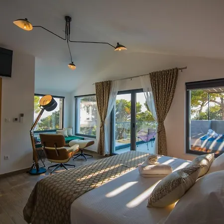 Ctma236/ Modern Decorated With Private Pool Villa *